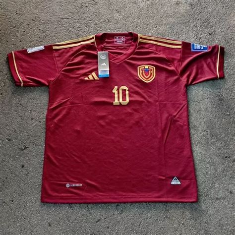 camiseta vinotinto precio.